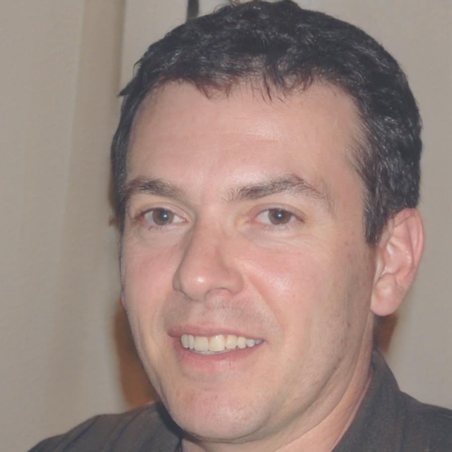 Javier López